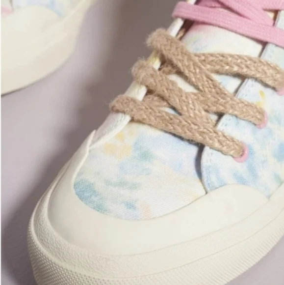 Anthropologie Dolce Vita High Top Tie Dye canvas Sneakers 9 - Picture 3 of 5